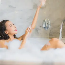 Bubble-Bath-Massage